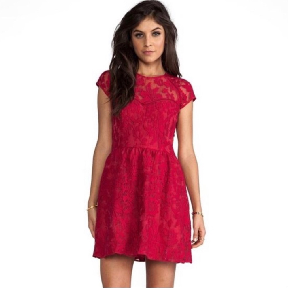 Anthropology Dolce Vita Embroidered “Taisia” Dress